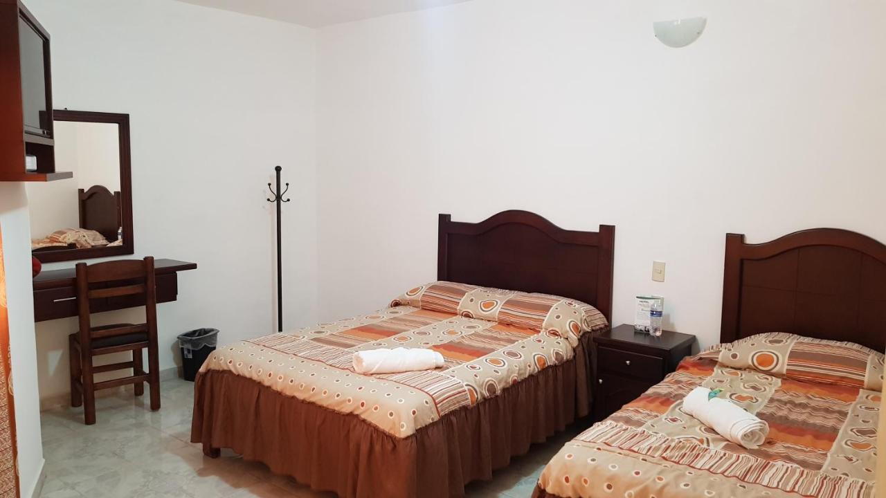 Hotel El Jardín Del Edén à Tequisquiapan Extérieur photo