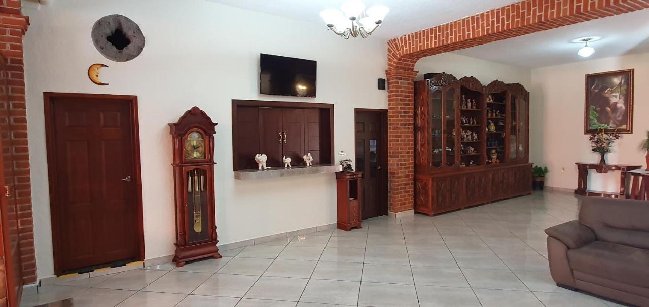 Hotel El Jardín Del Edén à Tequisquiapan Extérieur photo